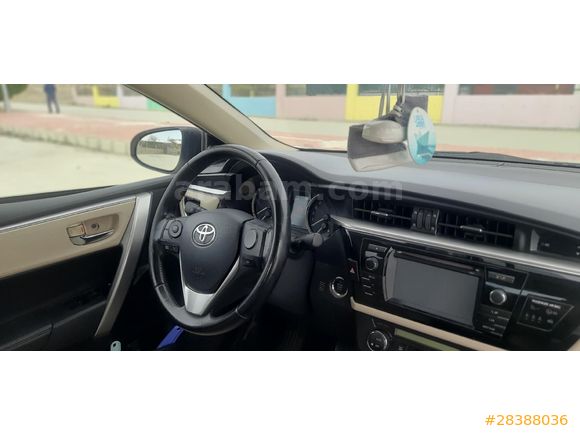 ÖĞRETMENDEN TRAMERSİZ COROLLA