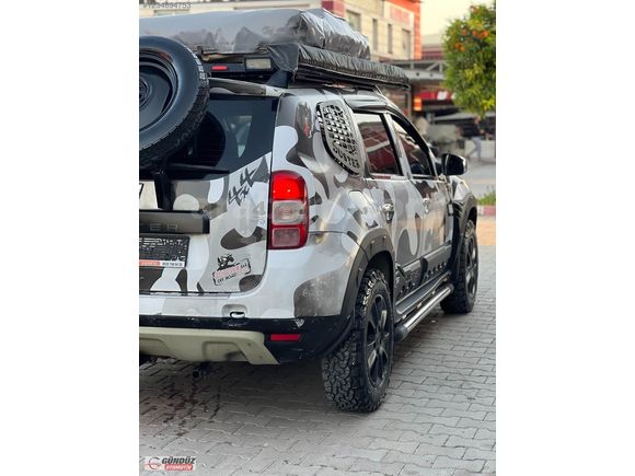 FULL-DONANIM-OFF-ROAD DUSTER LAUREATE
