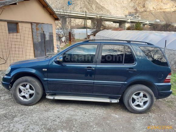 Mercedes - Benz ML 320 2001 Model