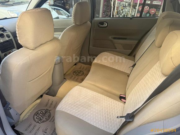 2006 MODEL OTOMATİK MEGANE WAGON