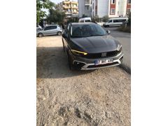 İlk sahibinden Fiat Egea Cross 1.4 Fire Urban 2023 Model 