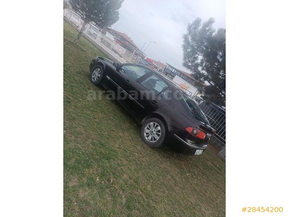 Galeriden Renault Laguna 1.6 Expression 2006 Model Eskişehir