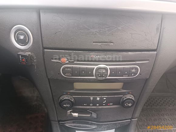 Galeriden Renault Laguna 1.6 Expression 2006 Model Eskişehir