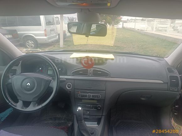 Galeriden Renault Laguna 1.6 Expression 2006 Model Eskişehir