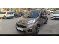 Sahibinden Orjinal Değişensiz Boyasız Fiat Fiorino Combi 1.4 Eko Premio 2023 Model