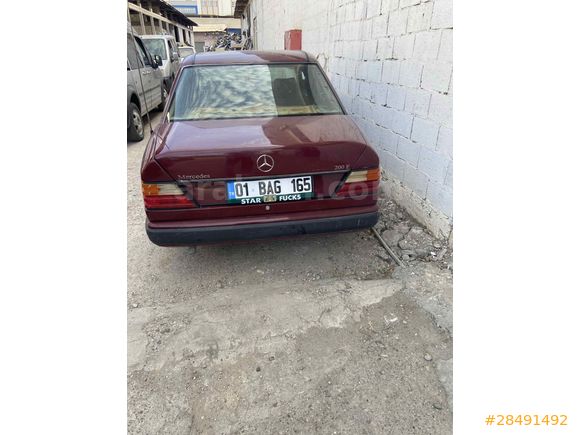 Galeriden Mercedes - Benz 200 E 1989 Model Adana