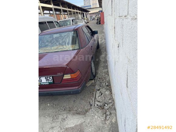 Galeriden Mercedes - Benz 200 E 1989 Model Adana