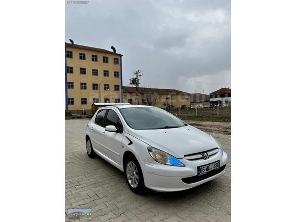2004 PEUGEOUT 307
