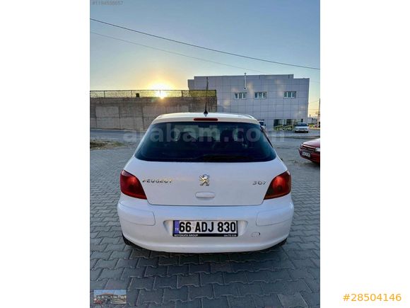 2004 PEUGEOUT 307