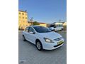 2004 PEUGEOUT 307