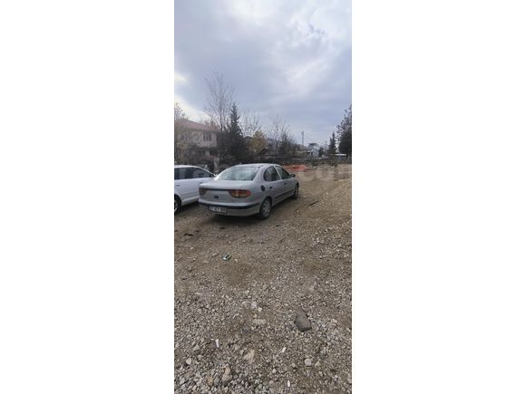 Sahibinden Renault Megane 1.4 RTA 2002 Model