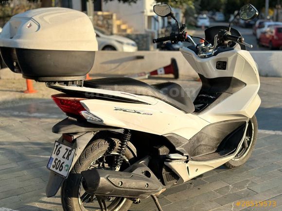 MARSİCAR'dan 2015 Model Honda PCX 150cc