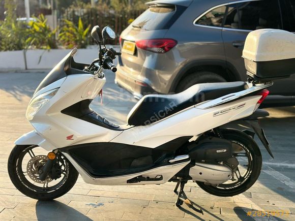MARSİCAR'dan 2015 Model Honda PCX 150cc