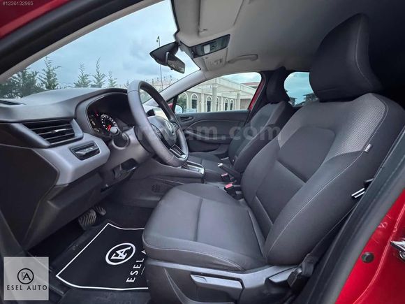 2022 RENAULT CLİO 1.0 TCe JOY GERİ GÖRÜŞ CAR PLAY 76.000 KM