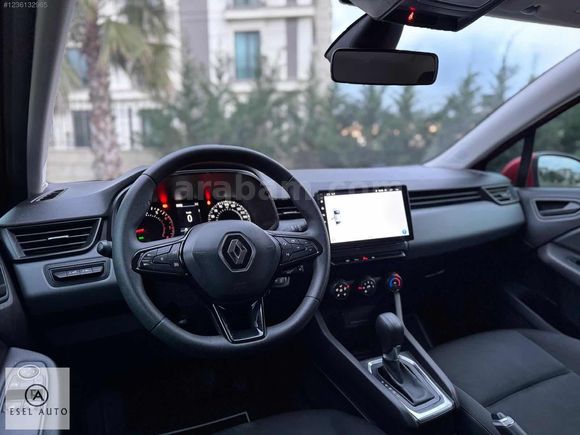 2022 RENAULT CLİO 1.0 TCe JOY GERİ GÖRÜŞ CAR PLAY 76.000 KM