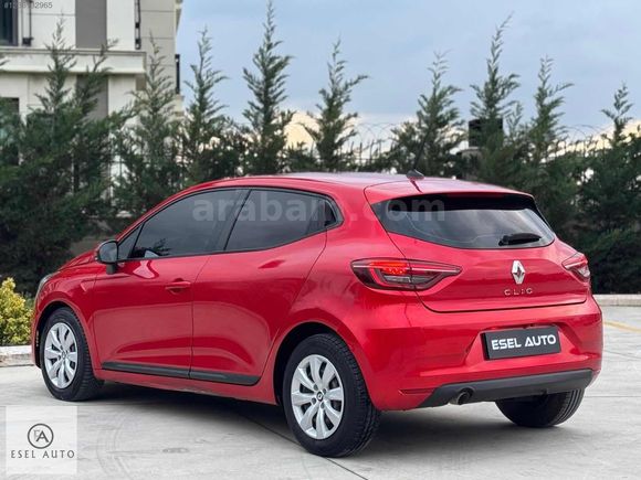 2022 RENAULT CLİO 1.0 TCe JOY GERİ GÖRÜŞ CAR PLAY 76.000 KM