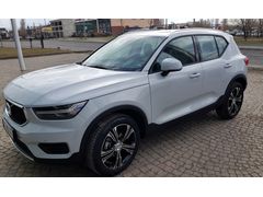 İlk Sahibinden - Servis Bakımlı - Kışlık Jant & Lastik Takımı DAHİL Volvo XC40 T3 Momentum
