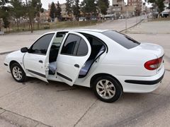 TAKAS OLUR  2002  MEGAN1  ENÇOK TUTULAN  YAKIT CİMRİSİ OLAN BEN LPG 1.4. 16 VALF OJİNAL AYİLE ARACI