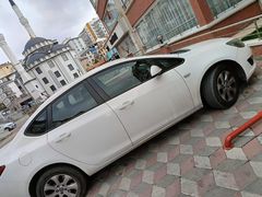 Sahibinden bayan Opel Astra 1.6CDTI notchback  otomatik 2017 Model