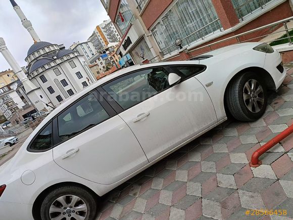 Sahibinden bayan Opel Astra 1.6CDTI notchback  otomatik 2017 Model