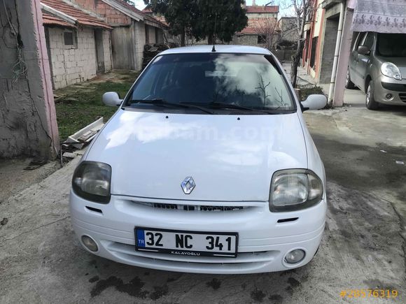 Sahibinden Renault Clio 1.4 RNA 2001 Model 