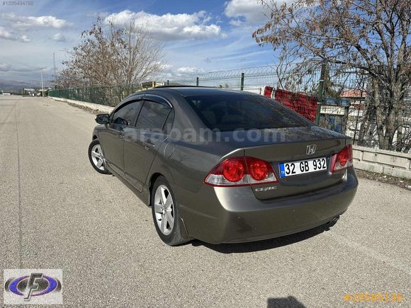 2009 HONDA CIVIC 1.6 İVTEC ELEGANCE