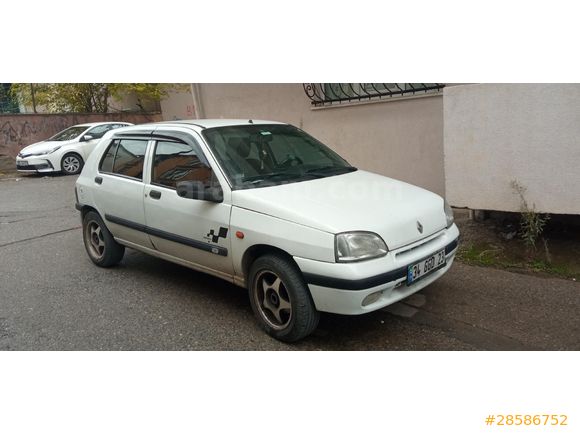 Sahibinden Renault Clio 1.4 RT 1997 Model