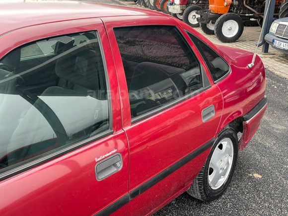 1993 MODEL OPEL VECTRA 2.0 GL MUAYENESİ YENİ