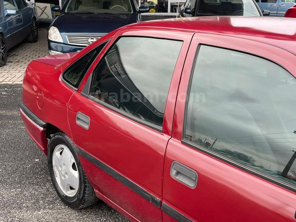 1993 MODEL OPEL VECTRA 2.0 GL MUAYENESİ YENİ