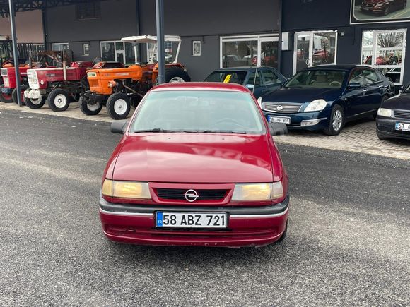 1993 MODEL OPEL VECTRA 2.0 GL MUAYENESİ YENİ