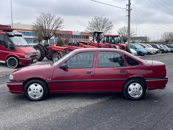 1993 MODEL OPEL VECTRA 2.0 GL MUAYENESİ YENİ