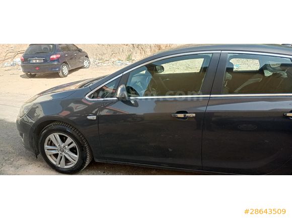 Sahibinden Acil satılık Opel Astra 1.4 T  2012 Model