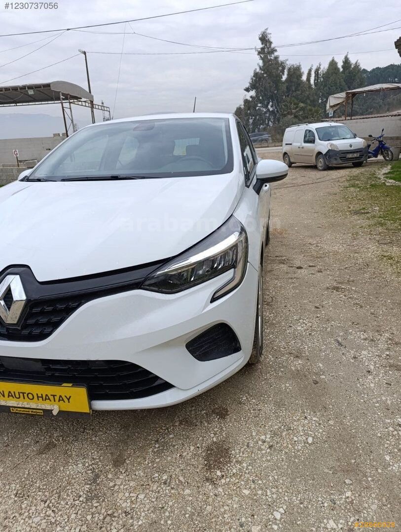 Galeriden Renault Clio 1.0 TCe Joy 2022 Model Hatay 109.000 km Beyaz 2
