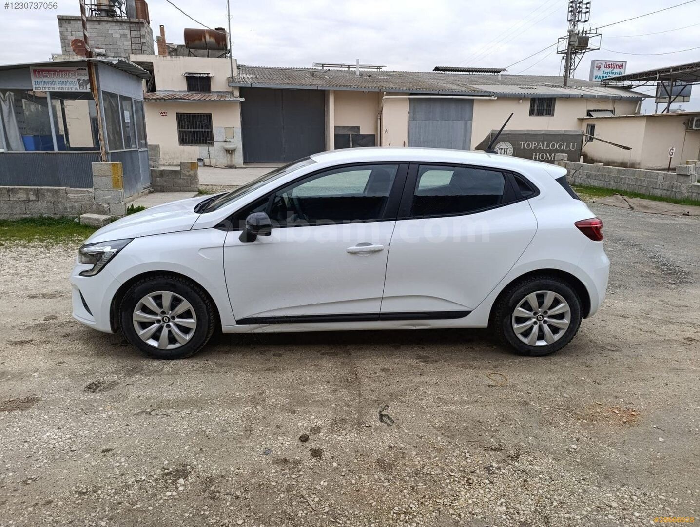 Galeriden Renault Clio 1.0 TCe Joy 2022 Model Hatay 109.000 km Beyaz 4