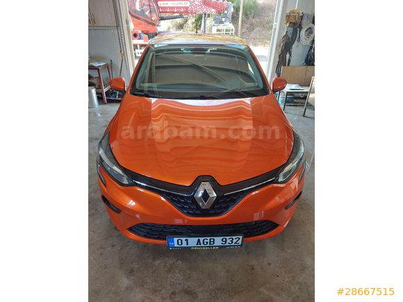 HATASIZ 8 BİN km 100 Beygir Renault Clio