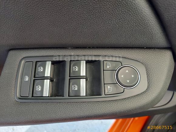 HATASIZ 8 BİN km 100 Beygir Renault Clio