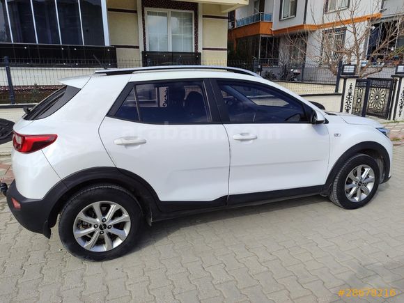 Sahibinden Kia Stonic 1.4 MPI Cool 2022 Model