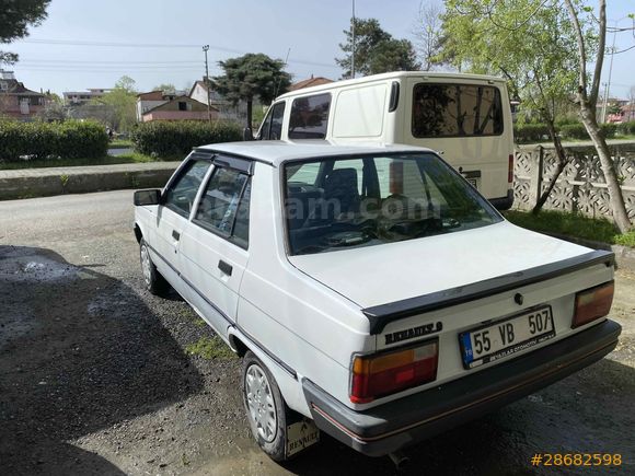 Galeriden Renault R 9 1.4 Spring 1996 Model Samsun