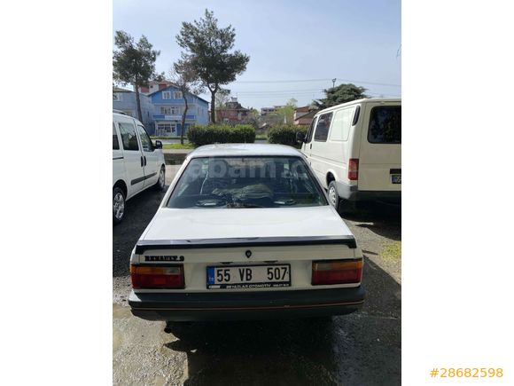 Galeriden Renault R 9 1.4 Spring 1996 Model Samsun