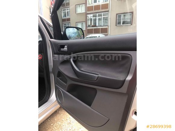 Sahibinden Ford C-Max 1.6 TDCi Titanium 2010 Model 