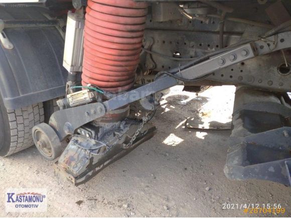 KASTAMONU OTOMOTİV'DEN YOL SÜPÜRME ROBOTU
