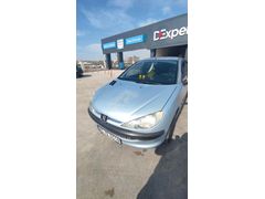 Sahibinden Peugeot 206 1.4 X-Design 2006 Model
