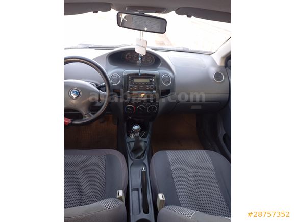Temiz Aile Aracı  180000 km de
