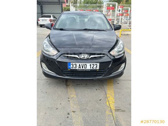 Sahibinden Hyundai Accent Blue 1.4 D-CVVT Mode Plus 2014 Model 