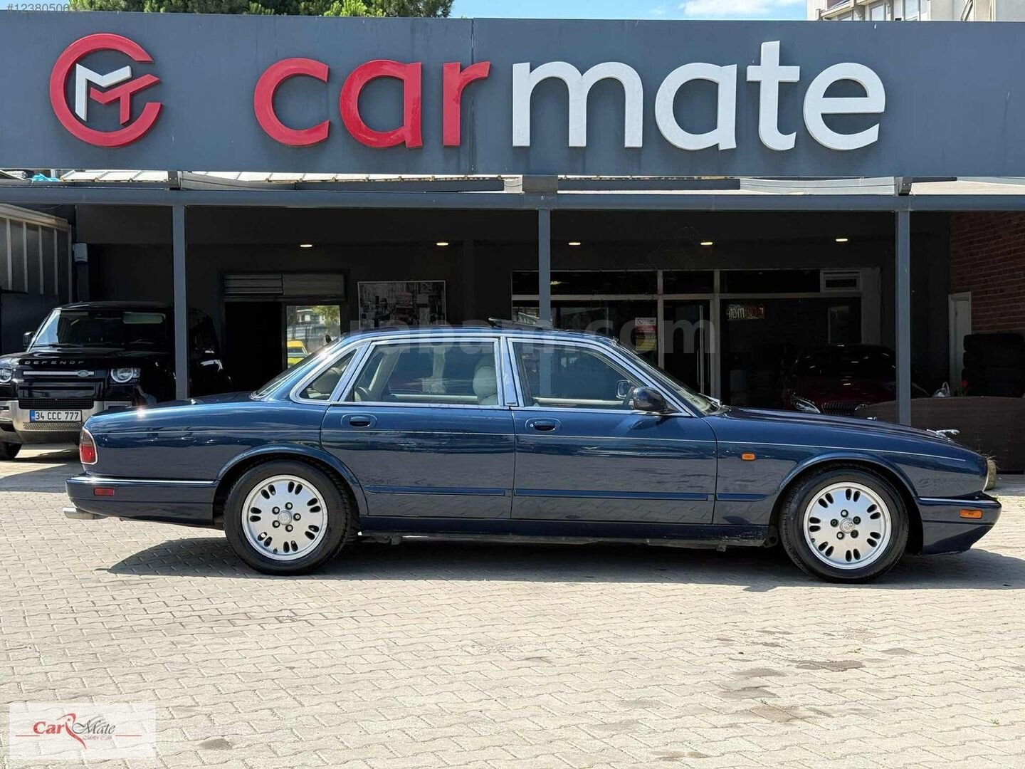 Galeriden Jaguar Sovereign 4.0 Long 1995 Model İstanbul 269.000 km Lacivert 7