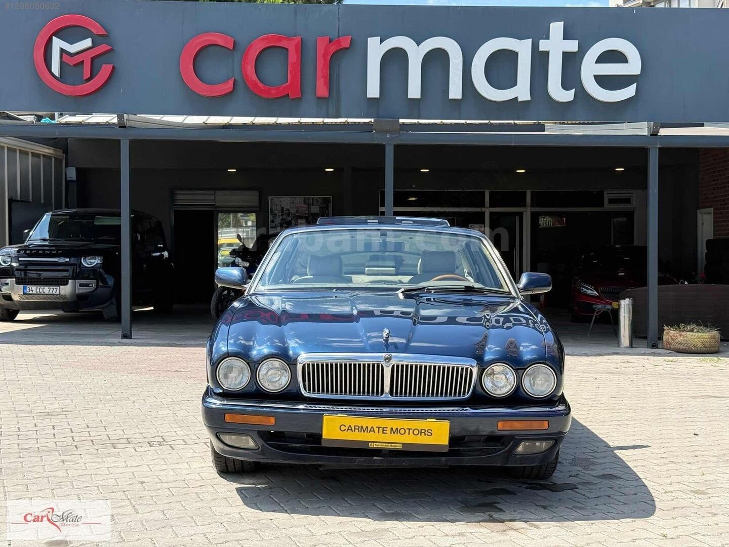 Galeriden Jaguar Sovereign 4.0 Long 1995 Model İstanbul 269.000 km Lacivert 6