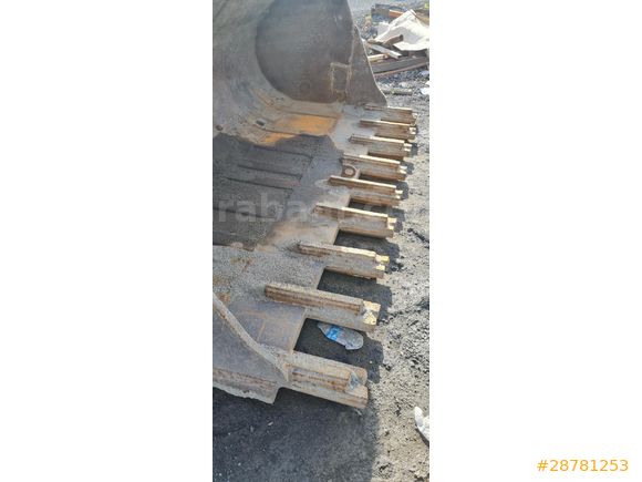 Galeriden Caterpillar Hatay
