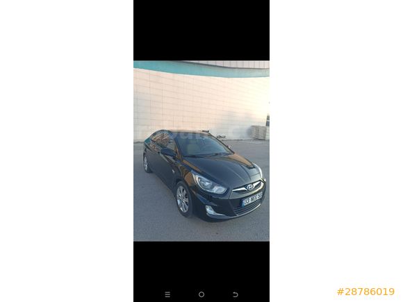 Sahibinden Hyundai Accent Blue 1.6 CRDI Mode 2012 Model