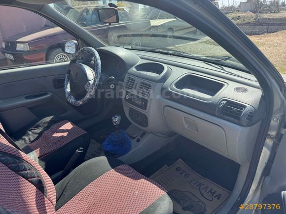 Galeriden Renault Clio 1.4 Authentique 2004 Model Gaziantep