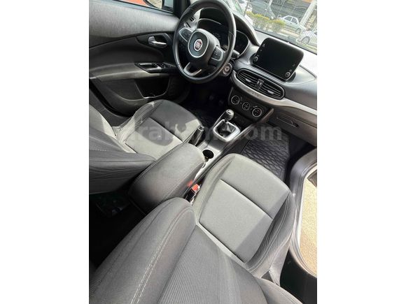 Sahibinden Fiat Egea 1.4 Fire Urban Plus 2020 Model 